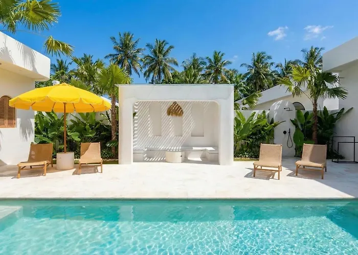 Dolce X The Young Villa Uluwatu