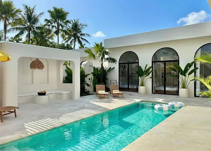 Dolce X The Young Villa Uluwatu